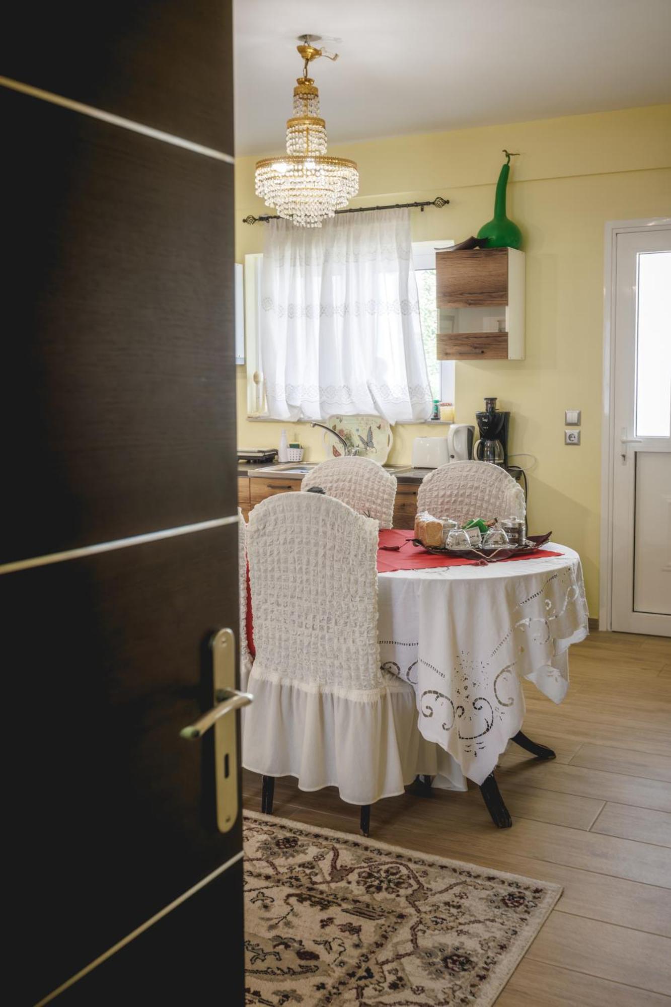 Καινούριο Σπίτι Σε Ήσυχη Τοποθεσία Apartment นาฟปลิโอ ภายนอก รูปภาพ